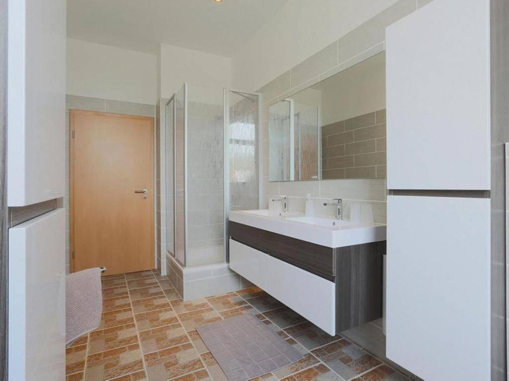 Ferienwohnung Leuchtfeuer - Hof Sinswuerden ブットヤーディンゲン エクステリア 写真